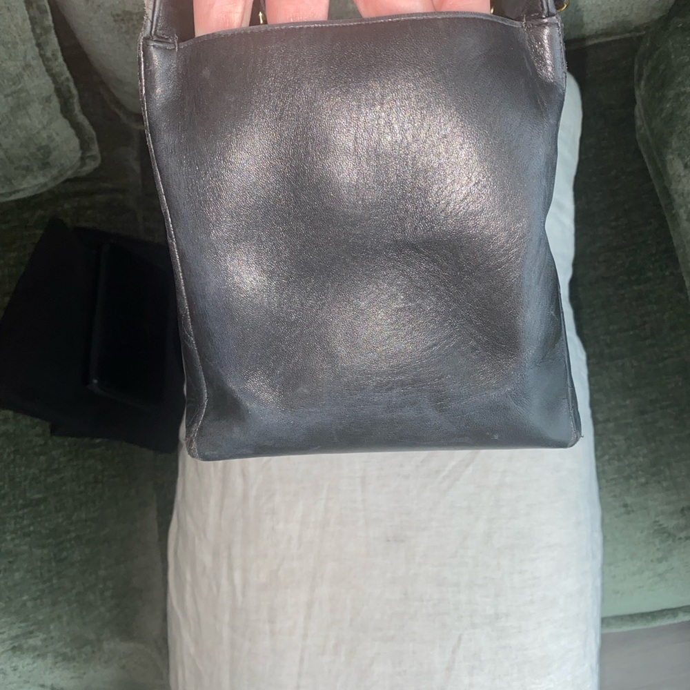 Chanel Black Lambskin Quilted Large Tote Bag with Gold Chain & Leather Handles - Picture 8 of 16
